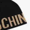 Bonnet en tricot avec logo doré