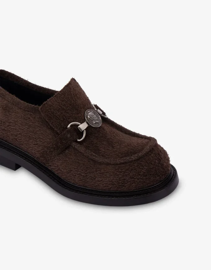 Mocassins universitaires en daim