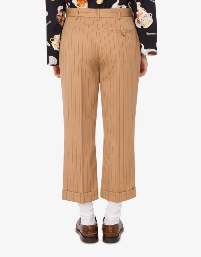 Pantalon court en laine Pantalon court en laine