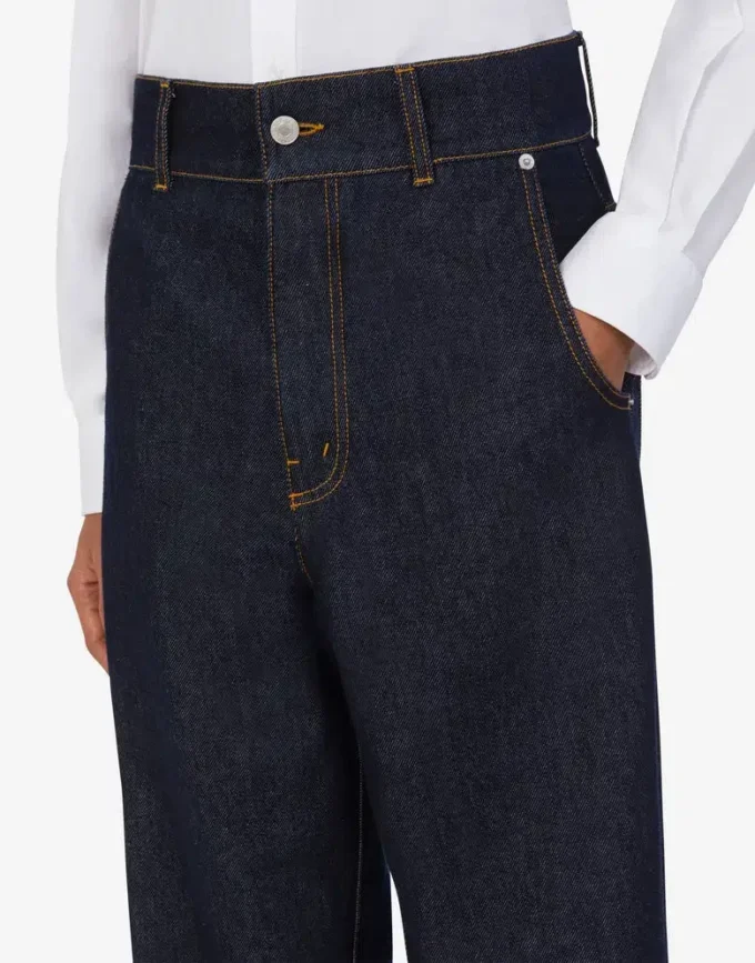 Pantalon en denim bleu Patch couronne de laurier Pantalon en denim bleu Patch couronne de laurier