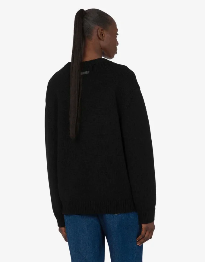 Pull en laine mérinos brodé