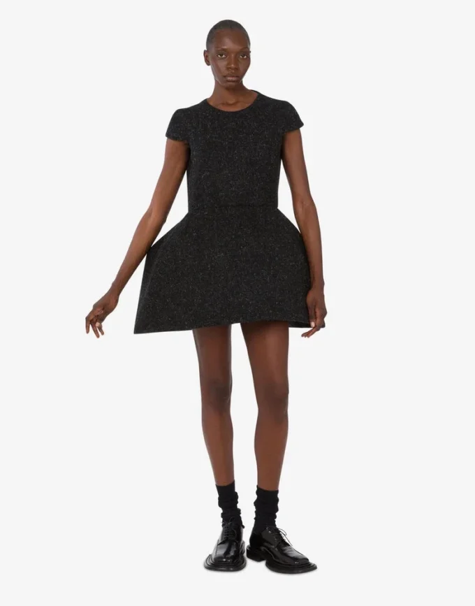 Robe en tissu mélangé de laine