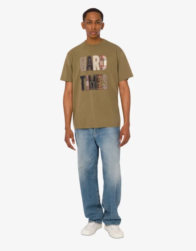 T-shirt en jersey de coton biologique brodé T-shirt en jersey de coton biologique brodé