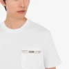 T-shirt en jersey de coton biologique brodé T-shirt en jersey de coton biologique brodé