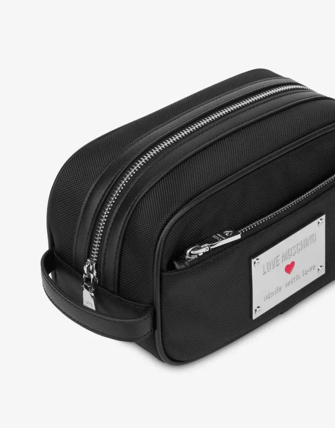 Trousse de toilette en nylon